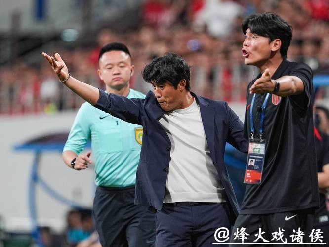 徐正源离任风波中,成都蓉城三大核心留队真相,俱乐部如何稳军心 徐正源离任风波中,成都蓉城三大核心留队真相,俱乐部如何稳军心